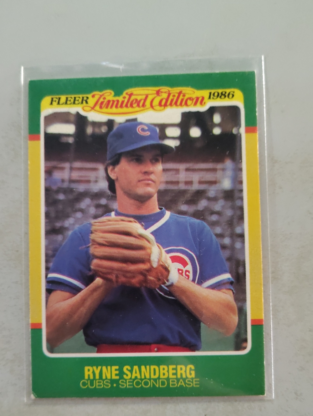 Ryne Sandberg 1986 Fleer Limited Edition #40 of 44 Chicago Cubs Baseball Card